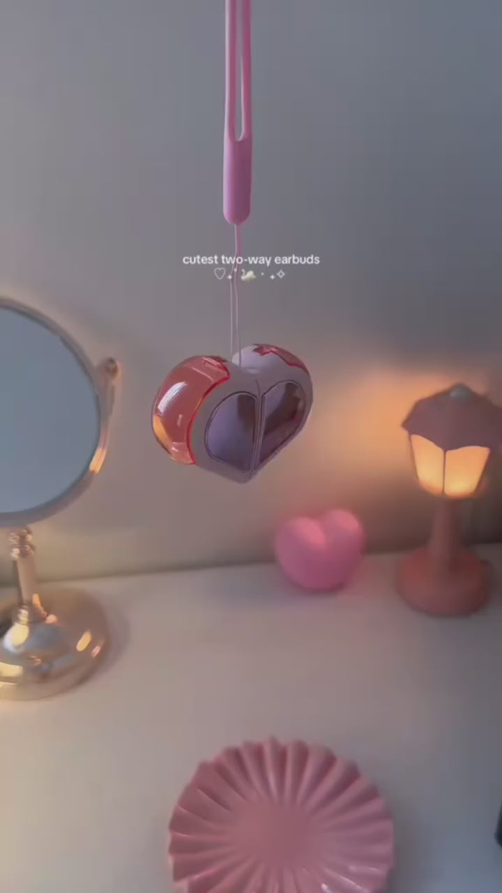 Beautiful & Attractive Heart Shaped Earbuds for Best Friends & Lovers